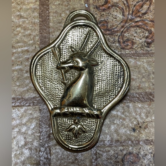 Williamsburg Virginia Metalcrafters Randolph CW 7-45 Brass Paper Letter Clip - Picture 1 of 2